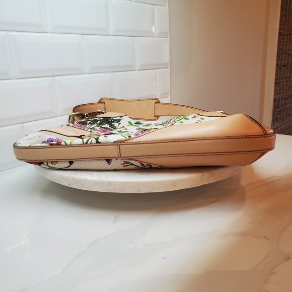 Gucci Flora Hasler Horsebit Hobo - Picture 11 of 16